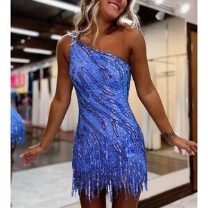Australian queen, dancer size medium dress very cute worn ones
